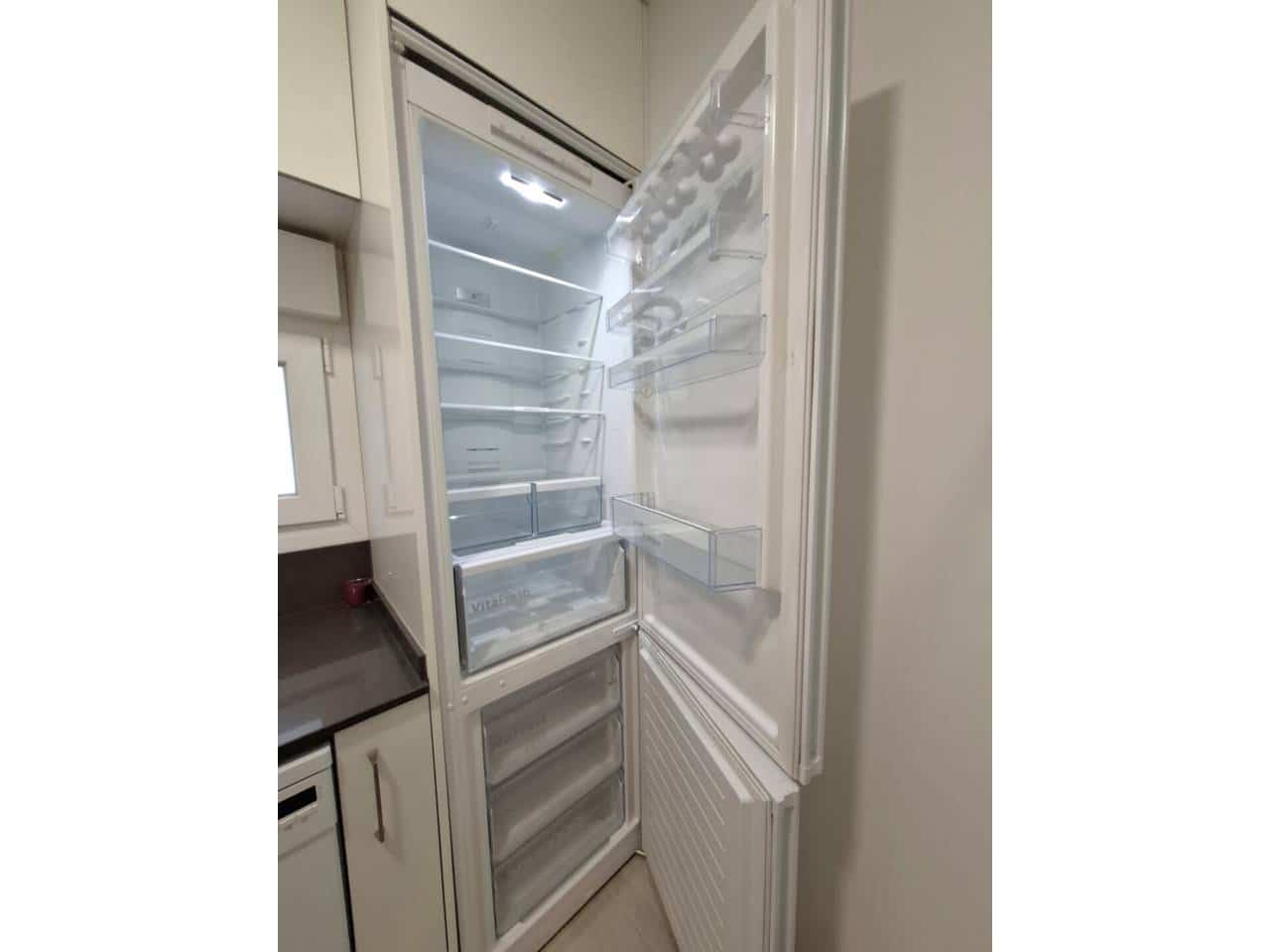 2 bedroom Flat for rent in Madrid city with pool garage - € 1,500 (Ref: 8310143)