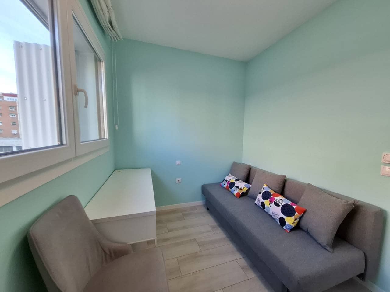 2 bedroom Flat for rent in Madrid city with pool garage - € 1,500 (Ref: 8310143)