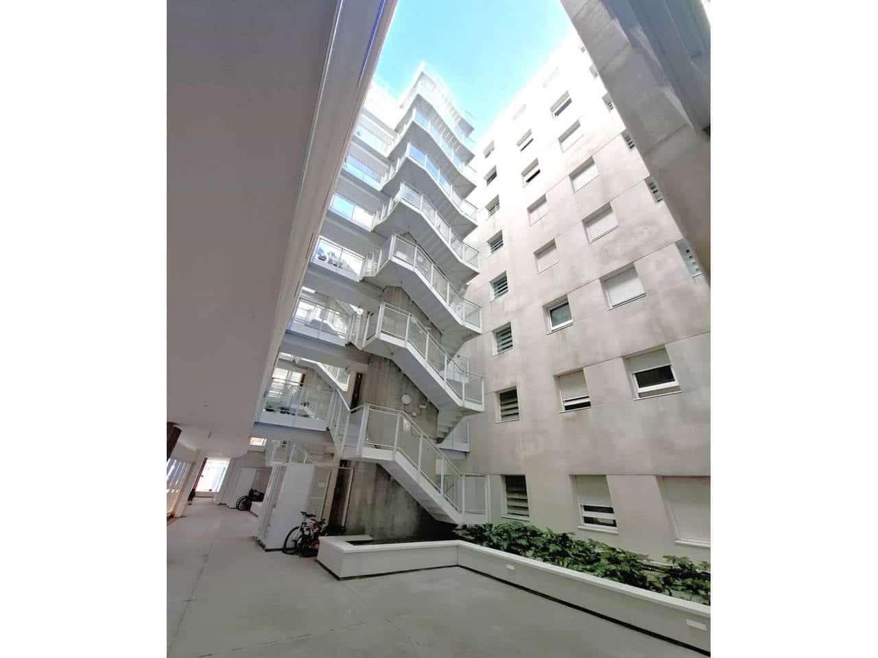 2 bedroom Flat for rent in Madrid city with pool garage - € 1,500 (Ref: 8310143)