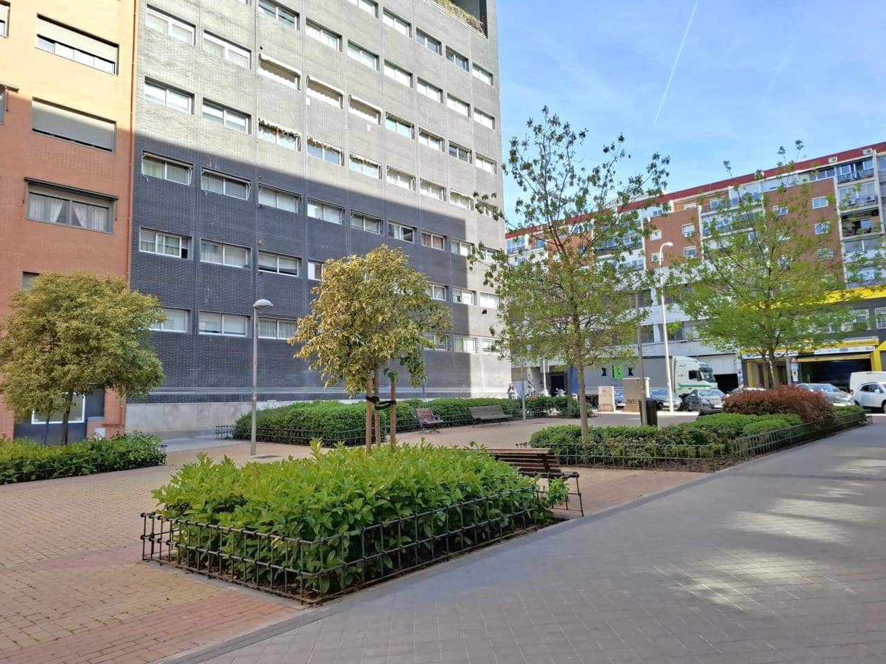 2 bedroom Flat for rent in Madrid city with pool garage - € 1,500 (Ref: 8310143)