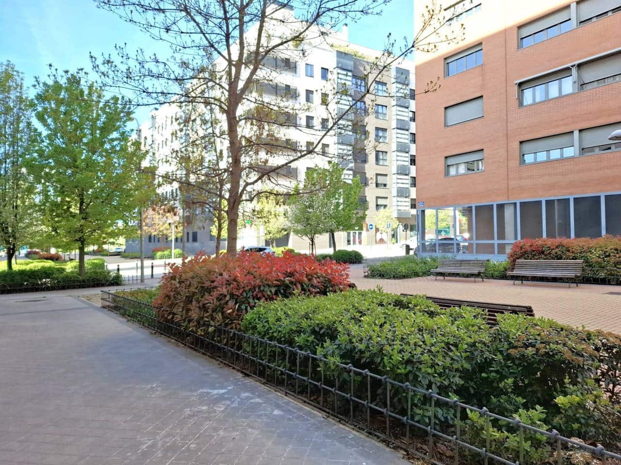 2 bedroom Flat for rent in Madrid city with pool garage - € 1,500 (Ref: 8310143)