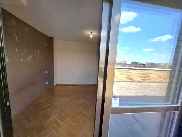 3 soveværelse Lejlighed til leje i Valdemoro med swimmingpool garage - € 1.300 (Ref: 8359061)