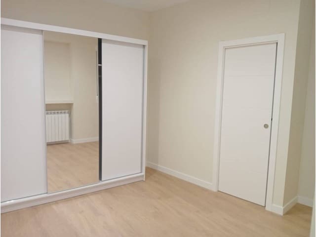 2 sovrum Lägenhet att hyra i Madrid stad - 1 700 € (Ref: 8387783)