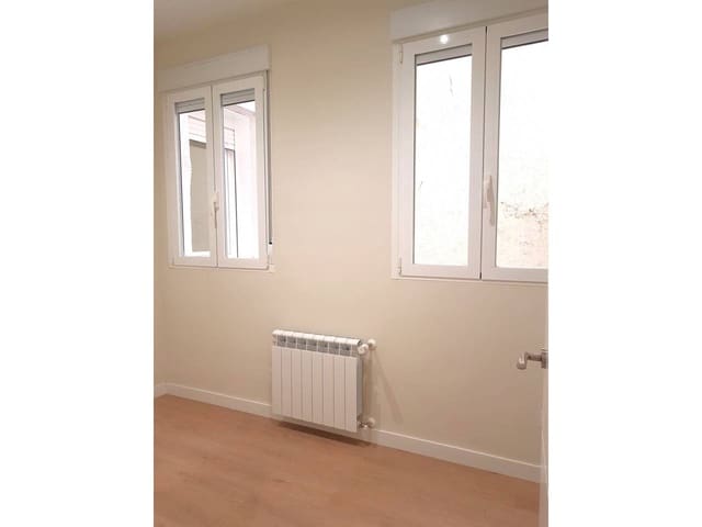 2 sovrum Lägenhet att hyra i Madrid stad - 1 700 € (Ref: 8387783)