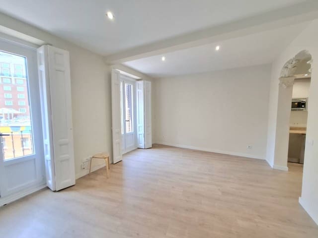 2 makuuhuone Asunto vuokrattavana paikassa Madrid kaupunki - 1 800 € (Ref: 8387783)