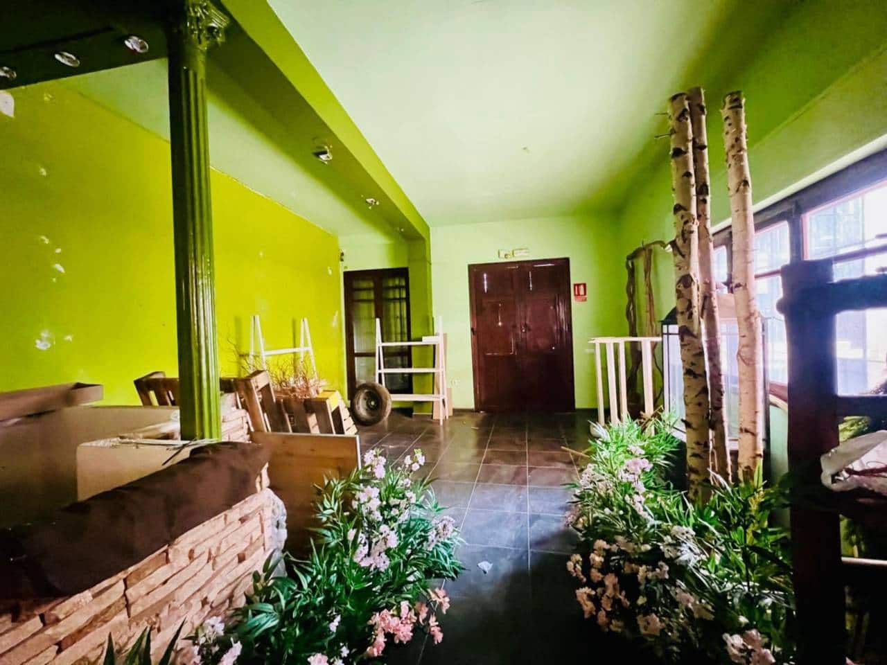 Erhverv til leje i Alfaz del Pi / L'Alfas del Pi - € 2.500 (Ref: 8425950)