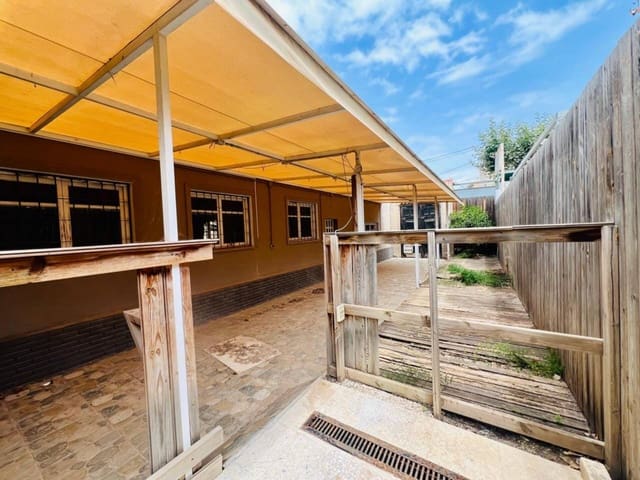 Commercial for rent in Alfaz del Pi / L'Alfàs del Pi - € 2,500 (Ref: 8425950)