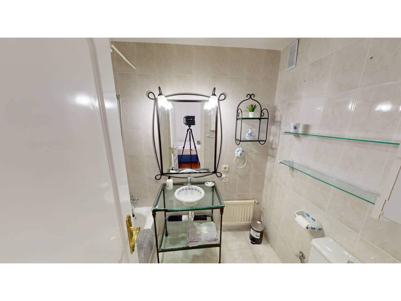 1 sypialnia Apartament do wynajęcia w Miasto Madryt - 1 050 € (Ref: 8626268)