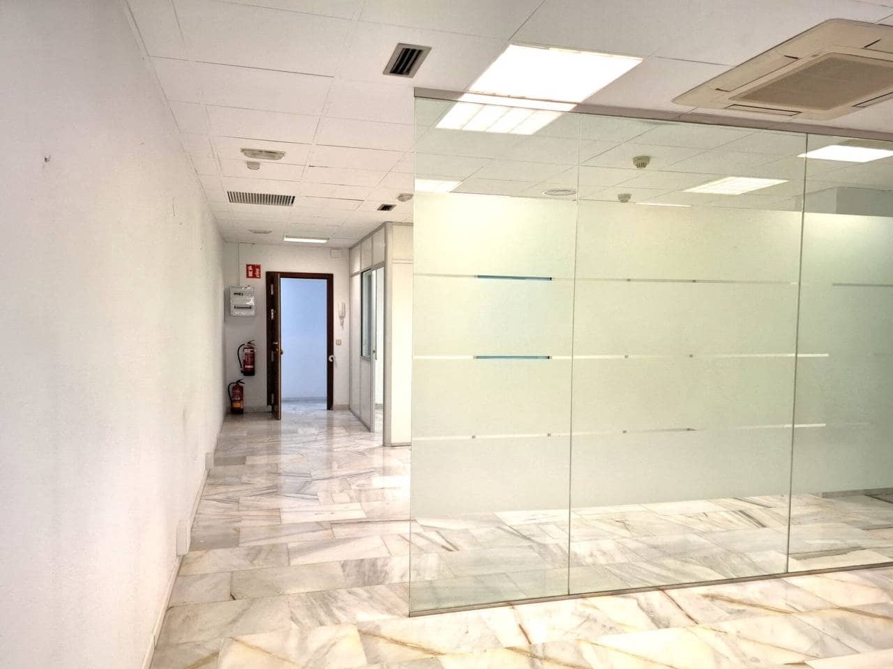 Bureau à louer à San Sebastian de los Reyes - 640 € (Ref: 8757288)