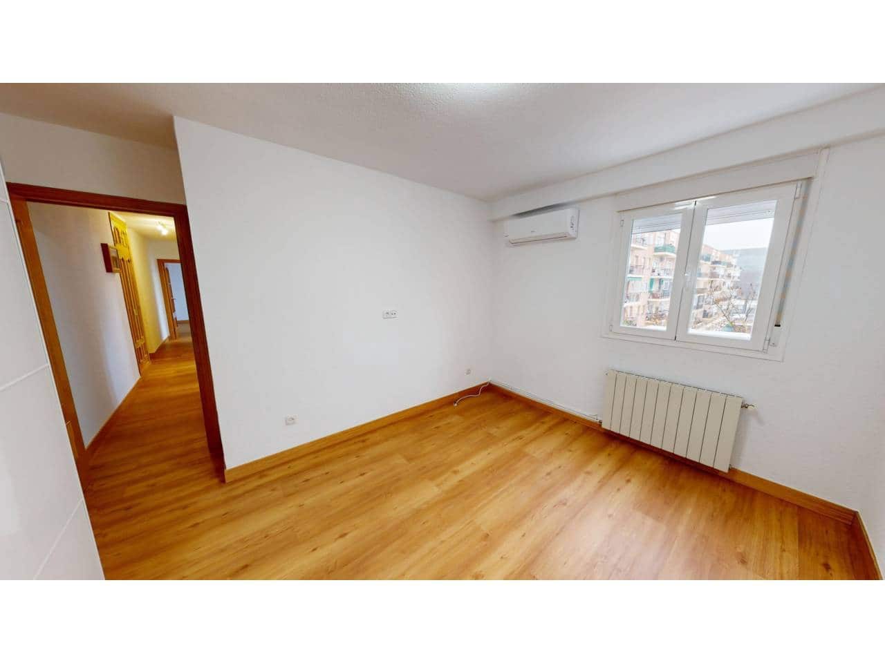 2 bedroom Flat for rent in Madrid city with garage - € 1,500 (Ref: 8769888)