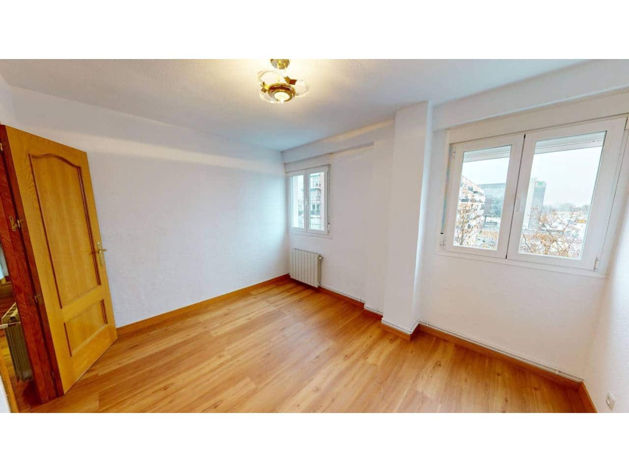 2 bedroom Flat for rent in Madrid city with garage - € 1,500 (Ref: 8769888)
