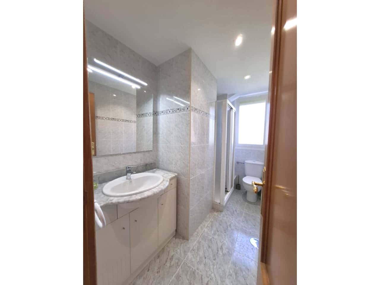 2 bedroom Flat for rent in Madrid city with garage - € 1,500 (Ref: 8769888)