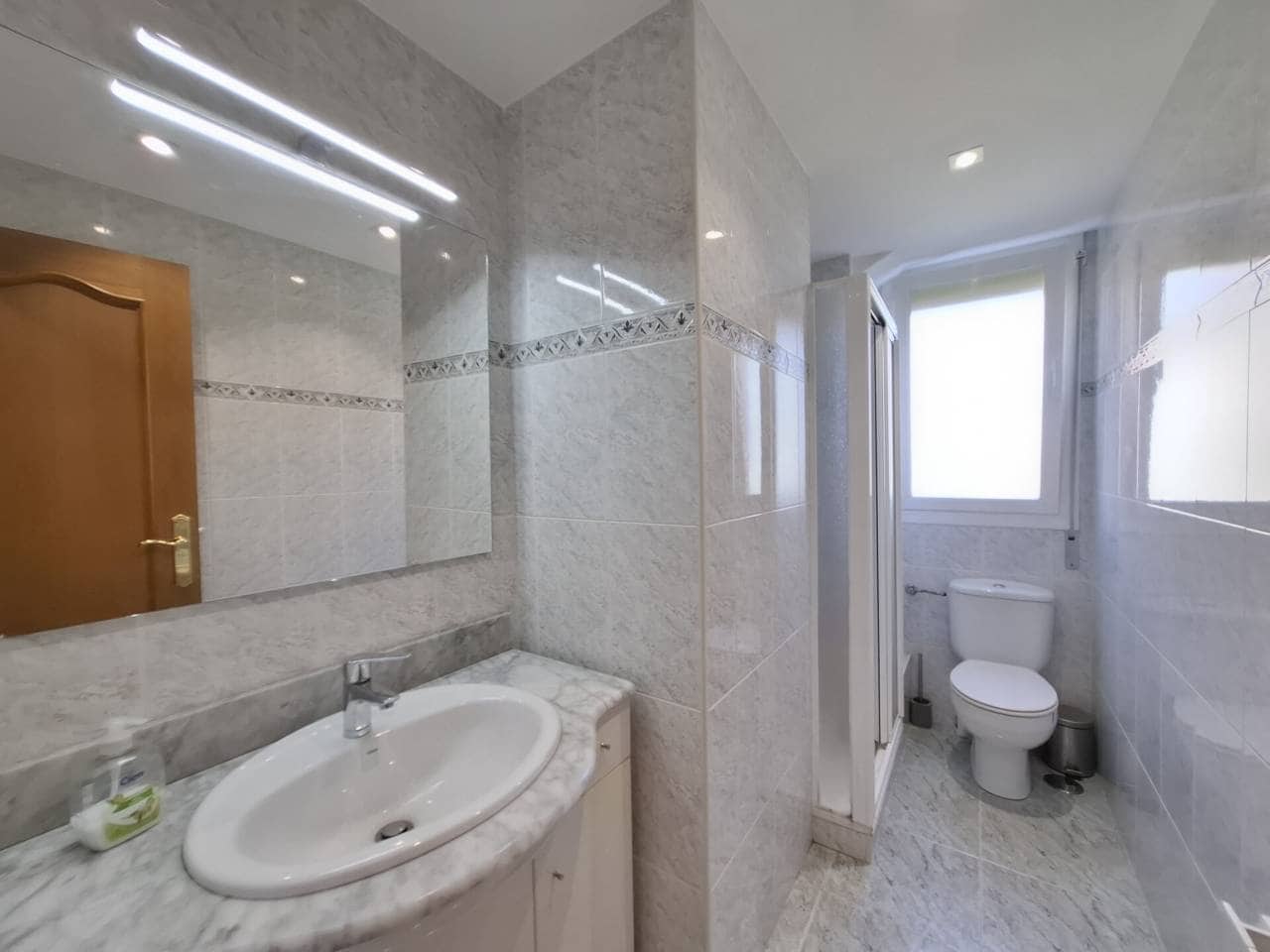 2 bedroom Flat for rent in Madrid city with garage - € 1,500 (Ref: 8769888)