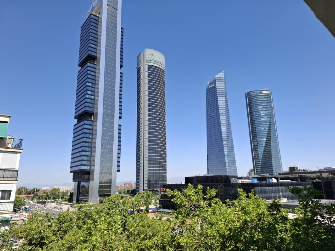 2 bedroom Flat for rent in Madrid city with garage - € 1,500 (Ref: 8769888)