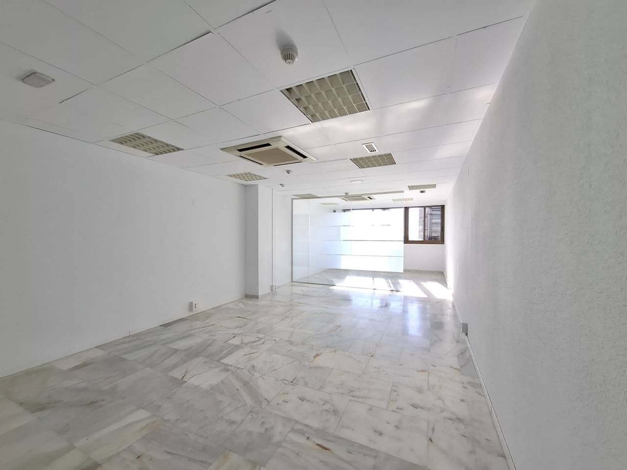 Office for rent in San Sebastian de los Reyes - € 500 (Ref: 8901956)