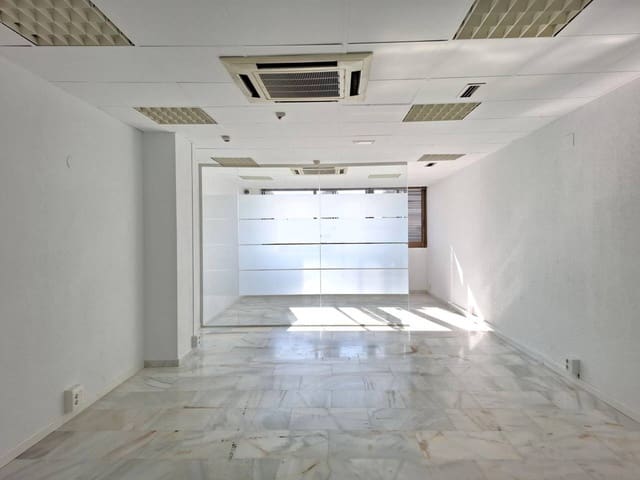 Kontor til leje i San Sebastián de los Reyes - € 500 (Ref: 8901956)