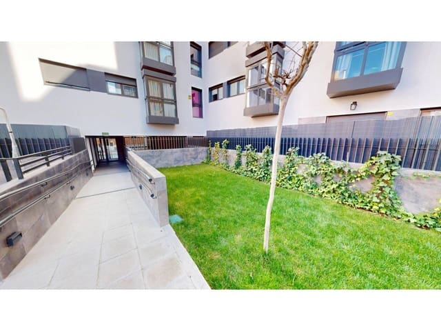 1 soveværelse Penthouse til leje i Opañel, Madrid by med swimmingpool garage - € 1.275 (Ref: 8912558)