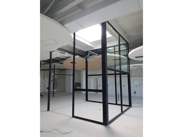 Kantoor te huur in Pinto met garage - € 3.053 (Ref: 8969766)