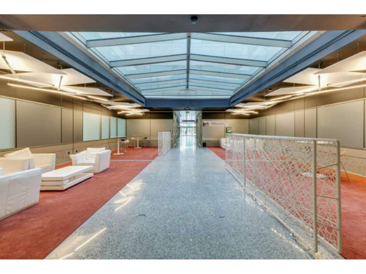 Biuro do wynajęcia w Miasto Madryt z garażem - 4 284 € (Ref: 8993494)