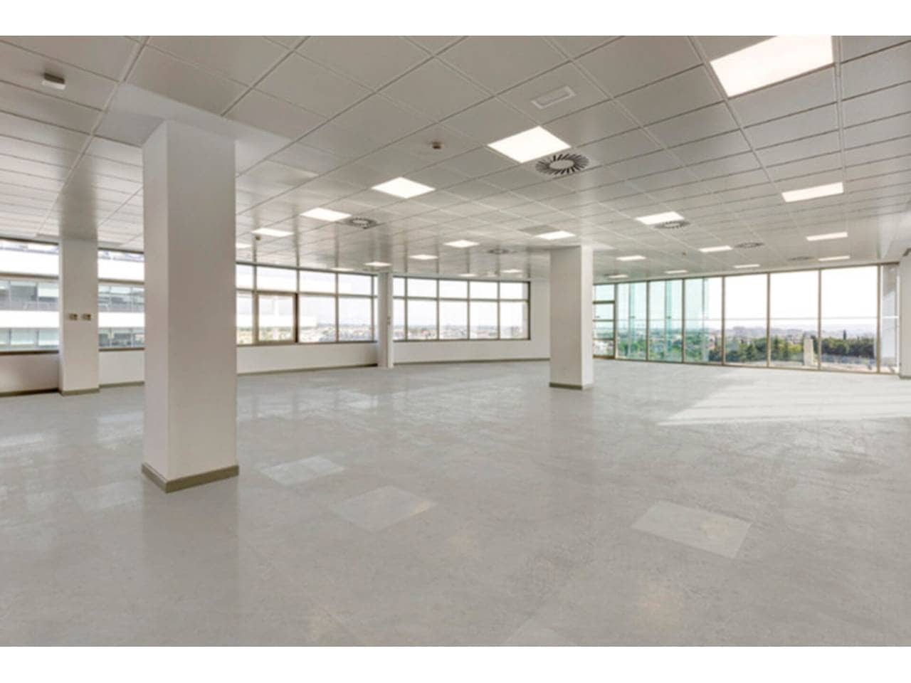 Biuro do wynajęcia w Miasto Madryt z garażem - 4 284 € (Ref: 8993494)