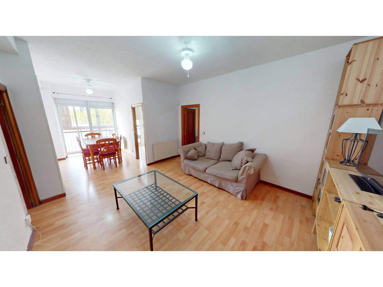 3 soveværelse Lejlighed til leje i Madrid by - € 1.500 (Ref: 9211723)