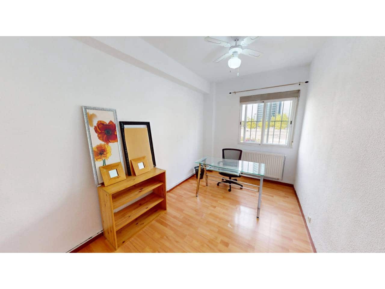 3 soveværelse Lejlighed til leje i Madrid by - € 1.500 (Ref: 9211723)