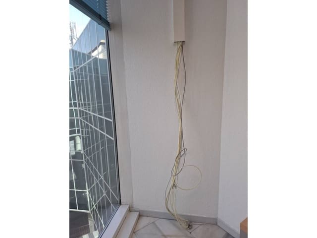 3 soveværelse Kontor til leje i San Sebastián de los Reyes - € 779 (Ref: 9284916)