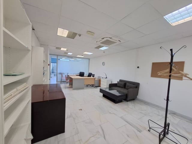 3 soveværelse Kontor til leje i San Sebastián de los Reyes - € 779 (Ref: 9284916)