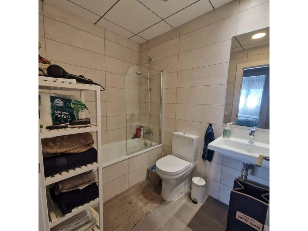 3 soverom Leilighet til leie i Malaga by med svømmebasseng garasje - € 1 650 (Ref: 9334533)