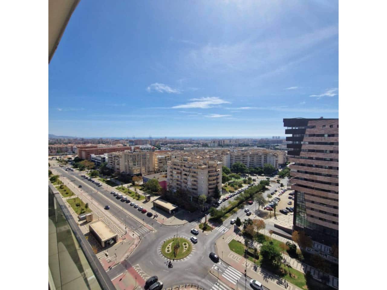 3 soverom Leilighet til leie i Malaga by med svømmebasseng garasje - € 1 650 (Ref: 9334533)