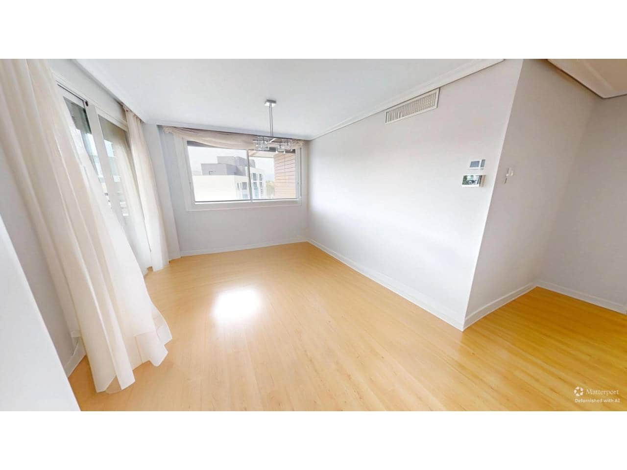 4 sypialnia Mieszkanie do wynajęcia w Miasto Madryt z basenem garażem - 2 490 € (Ref: 9346875)