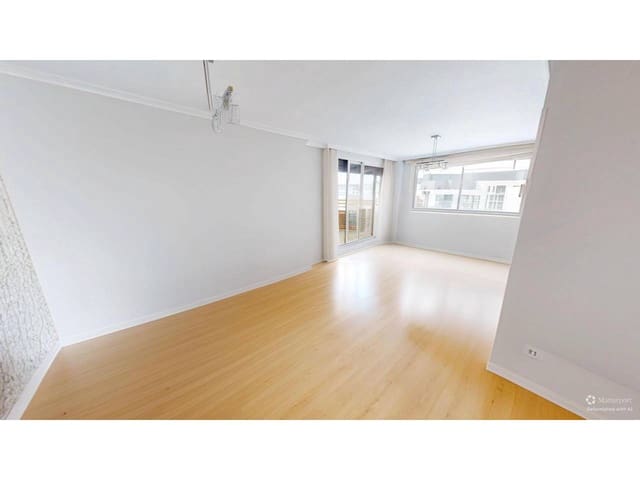 Appartement de 4 chambres à louer à Valdefuentes, Madrid ville avec piscine garage - 2 490 € (Ref: 9346875)