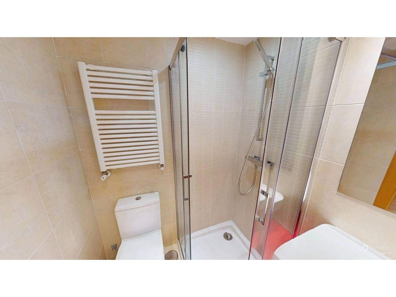 4 sypialnia Mieszkanie do wynajęcia w Miasto Madryt z basenem garażem - 2 490 € (Ref: 9346875)