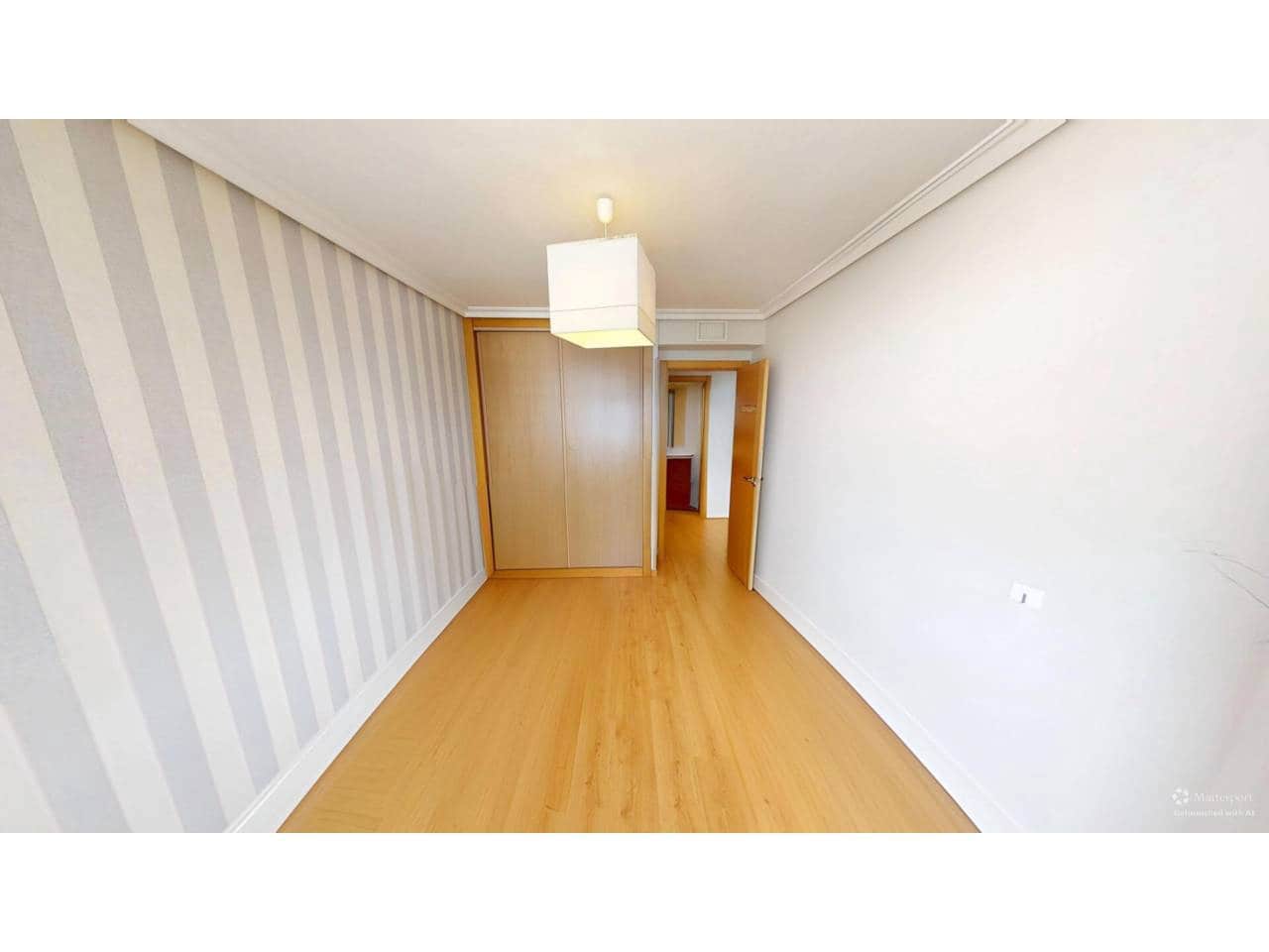 4 sypialnia Mieszkanie do wynajęcia w Miasto Madryt z basenem garażem - 2 490 € (Ref: 9346875)