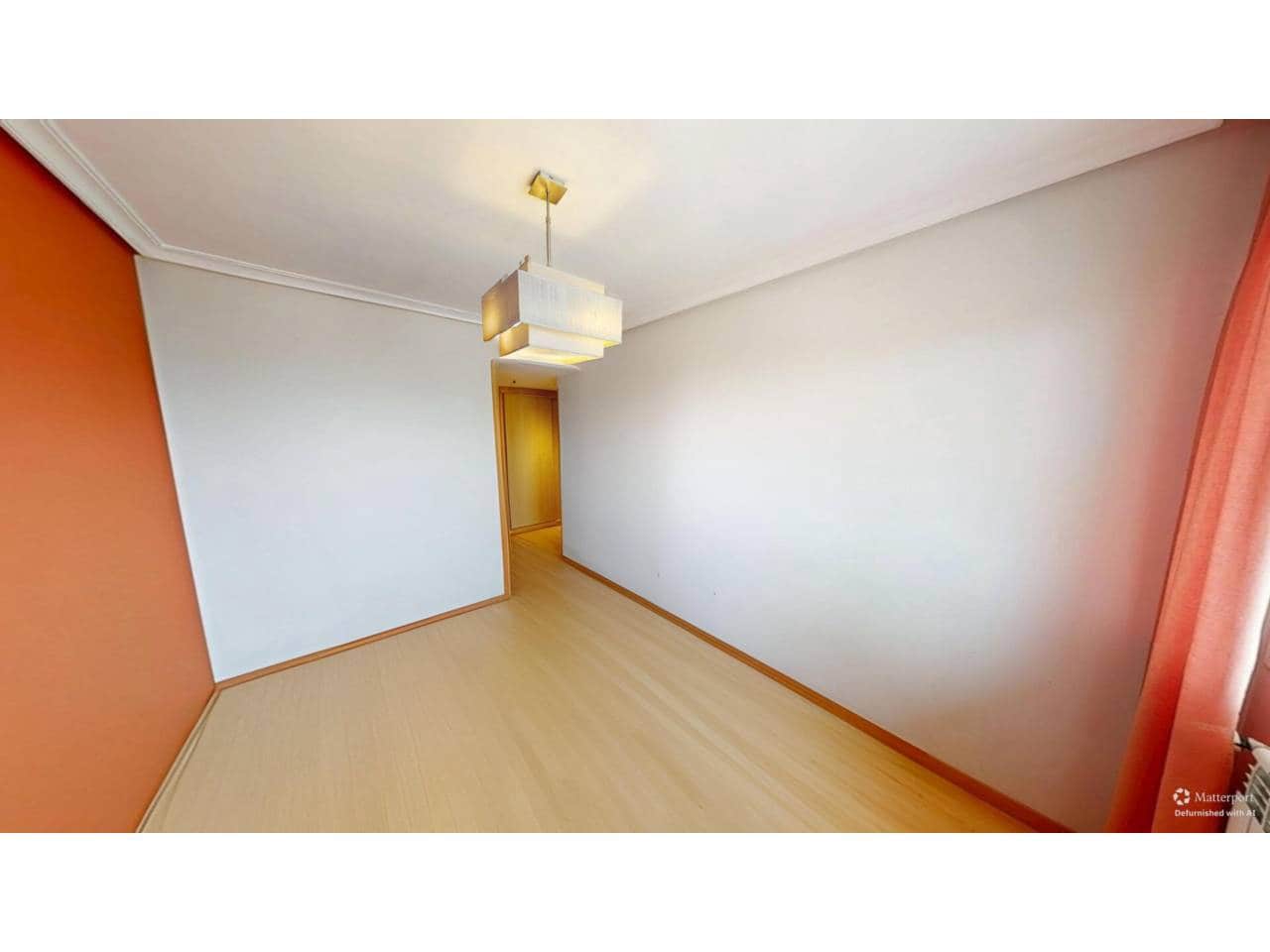 4 sypialnia Mieszkanie do wynajęcia w Miasto Madryt z basenem garażem - 2 490 € (Ref: 9346875)