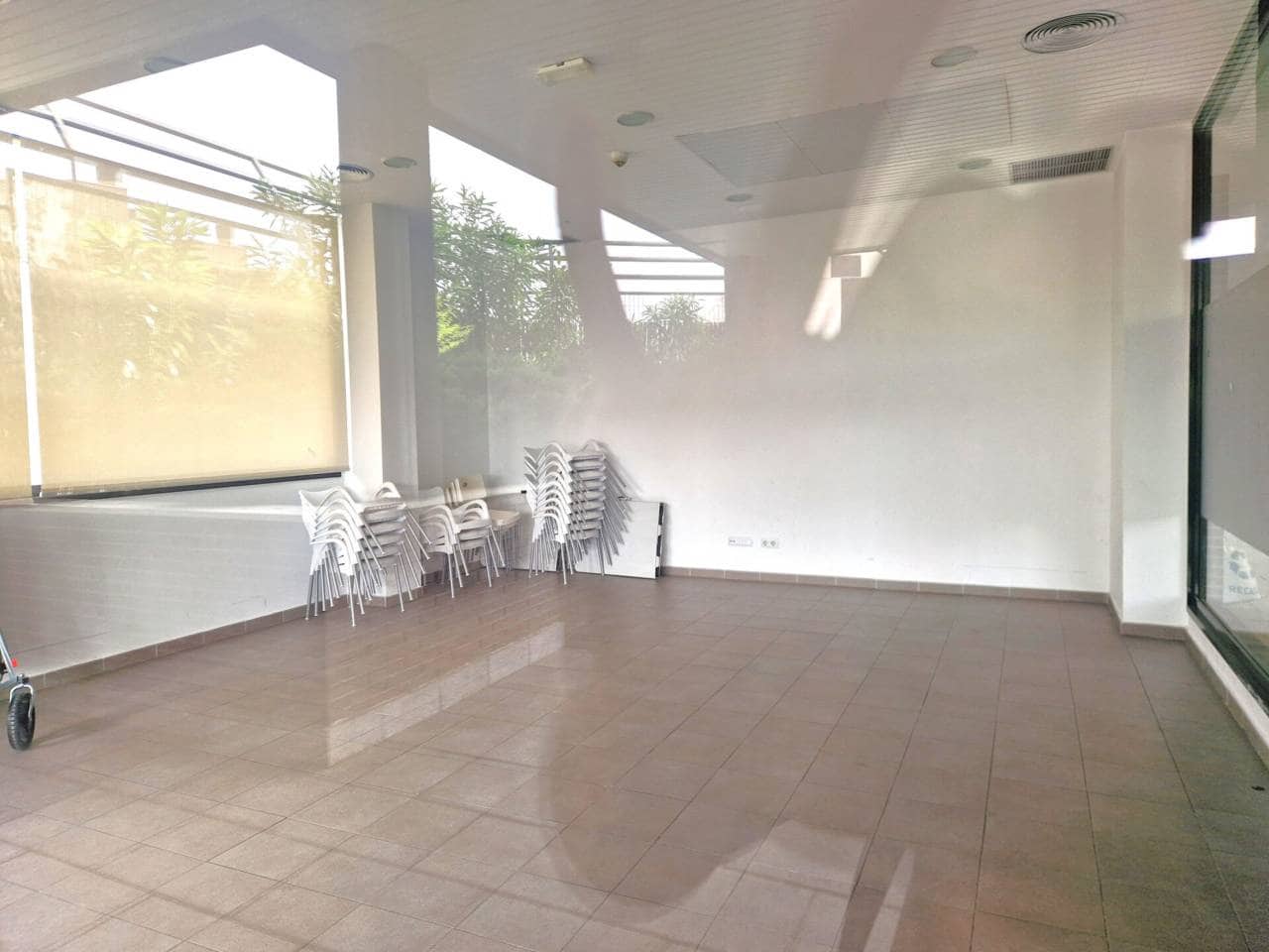 4 sypialnia Mieszkanie do wynajęcia w Miasto Madryt z basenem garażem - 2 490 € (Ref: 9346875)