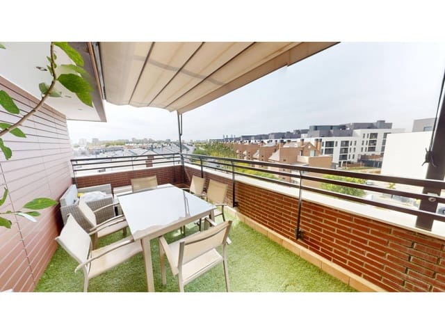 Appartement de 4 chambres à louer à Valdefuentes, Madrid ville avec piscine garage - 2 490 € (Ref: 9346875)