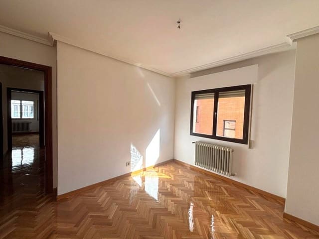 2 Zimmer Wohnung zu vermieten in Madrid Stadt - 1.900 € (Ref: 9353189)