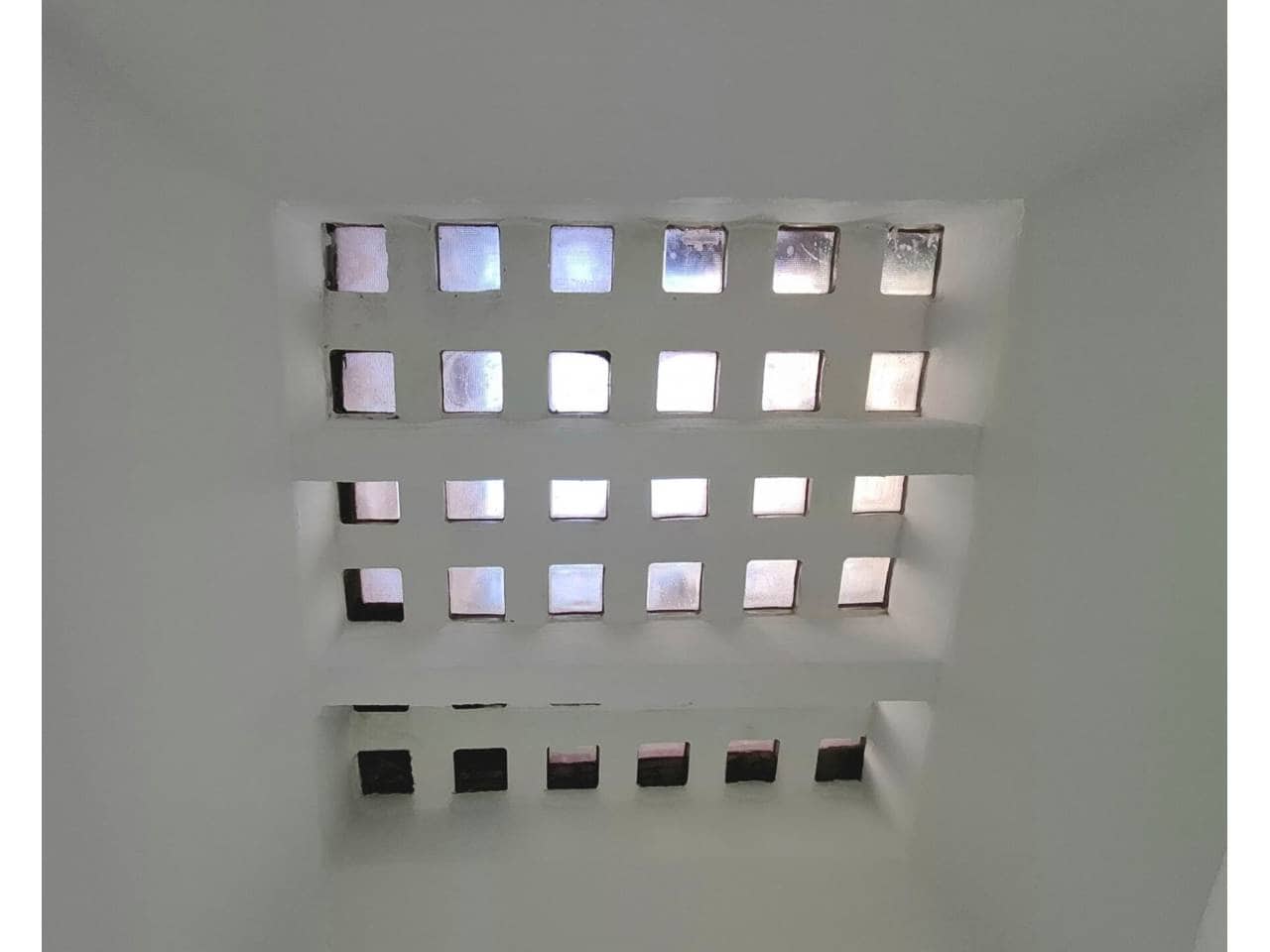 Kommersiell till salu i Madrid stad - 250 000 € (Ref: 9366974)