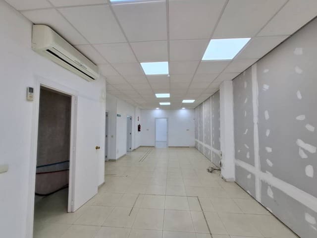 Commercial for sale in Bellas Vistas, Madrid city - € 250,000 (Ref: 9366974)