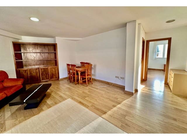 2 slaapkamer Flat te huur in Los Molinos - € 800 (Ref: 9445847)