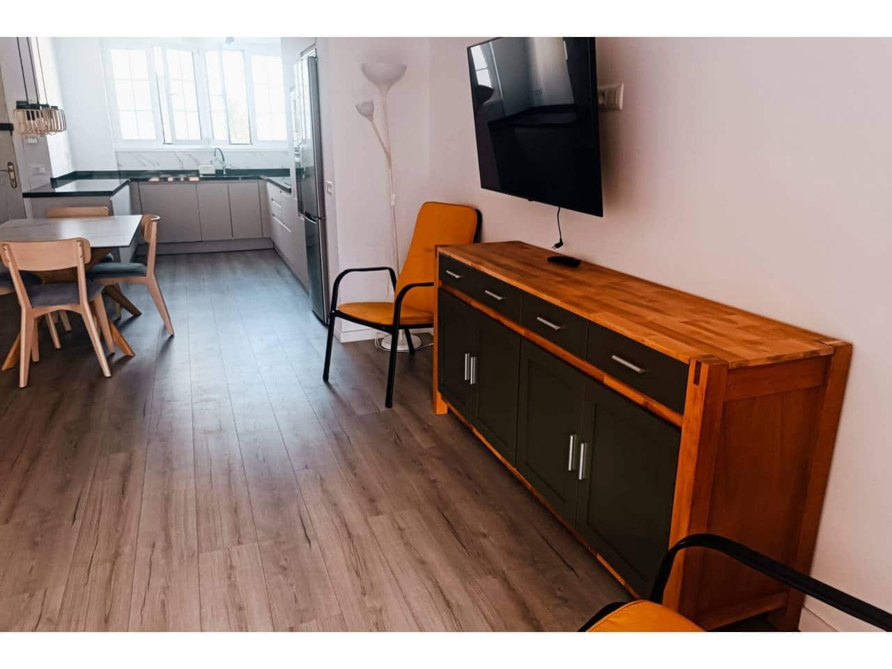 Villa/Maison de 3 chambres à louer à Puerto de la Cruz avec piscine garage - 1 350 € (Ref: 9455908)