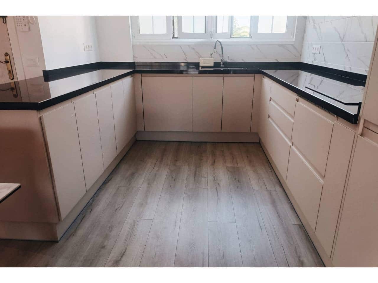 Villa/Maison de 3 chambres à louer à Puerto de la Cruz avec piscine garage - 1 350 € (Ref: 9455908)