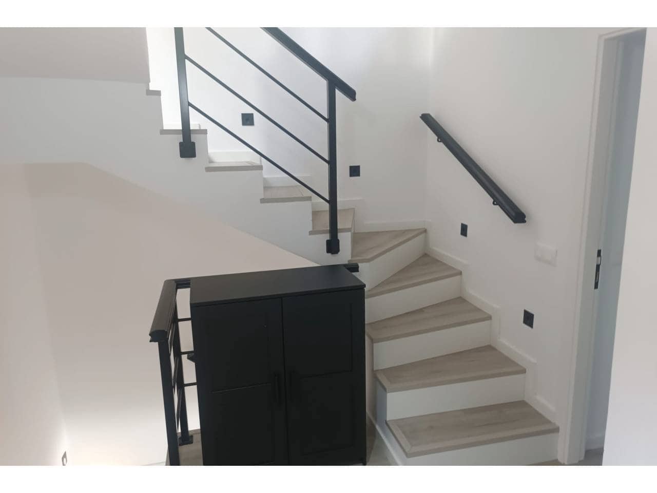 Villa/Maison de 3 chambres à louer à Puerto de la Cruz avec piscine garage - 1 350 € (Ref: 9455908)