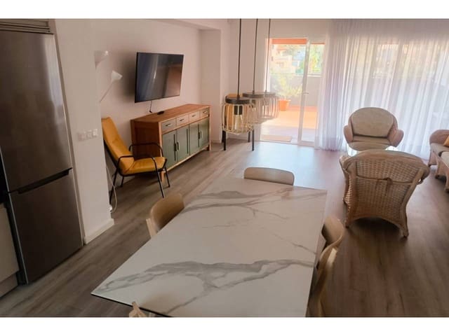 3 quarto Moradia para arrendar em Puerto de la Cruz com piscina garagem - 1 350 € (Ref: 9455908)