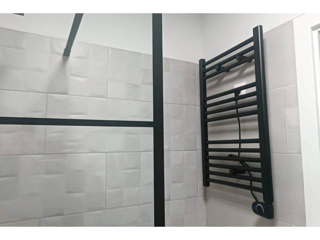 Villa/Maison de 3 chambres à louer à Puerto de la Cruz avec piscine garage - 1 350 € (Ref: 9455908)