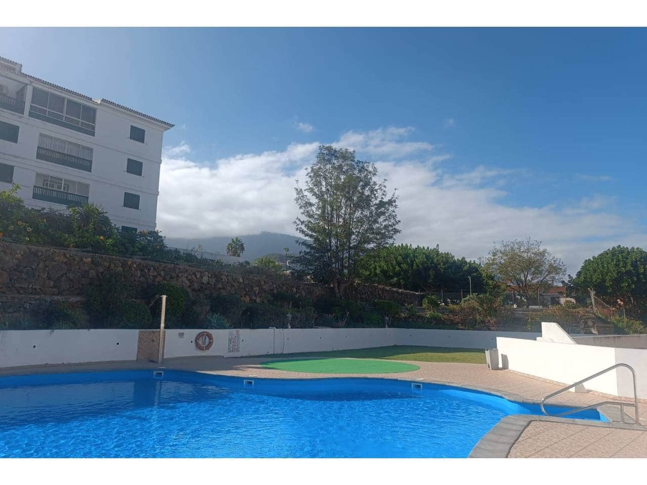 Villa/Maison de 3 chambres à louer à Puerto de la Cruz avec piscine garage - 1 350 € (Ref: 9455908)