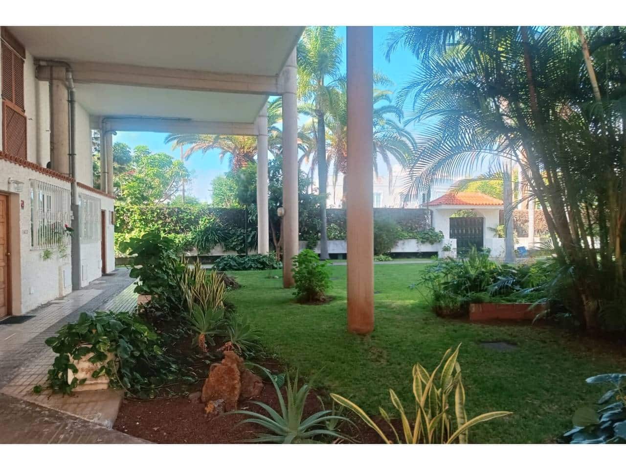 Villa/Maison de 3 chambres à louer à Puerto de la Cruz avec piscine garage - 1 350 € (Ref: 9455908)