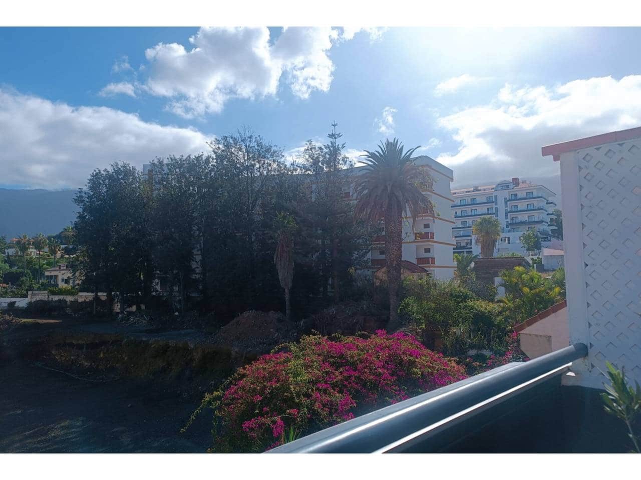 Villa/Maison de 3 chambres à louer à Puerto de la Cruz avec piscine garage - 1 350 € (Ref: 9455908)