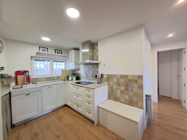 Appartement de 2 chambres à louer à Madrid ville - 1 600 € (Ref: 9461134)